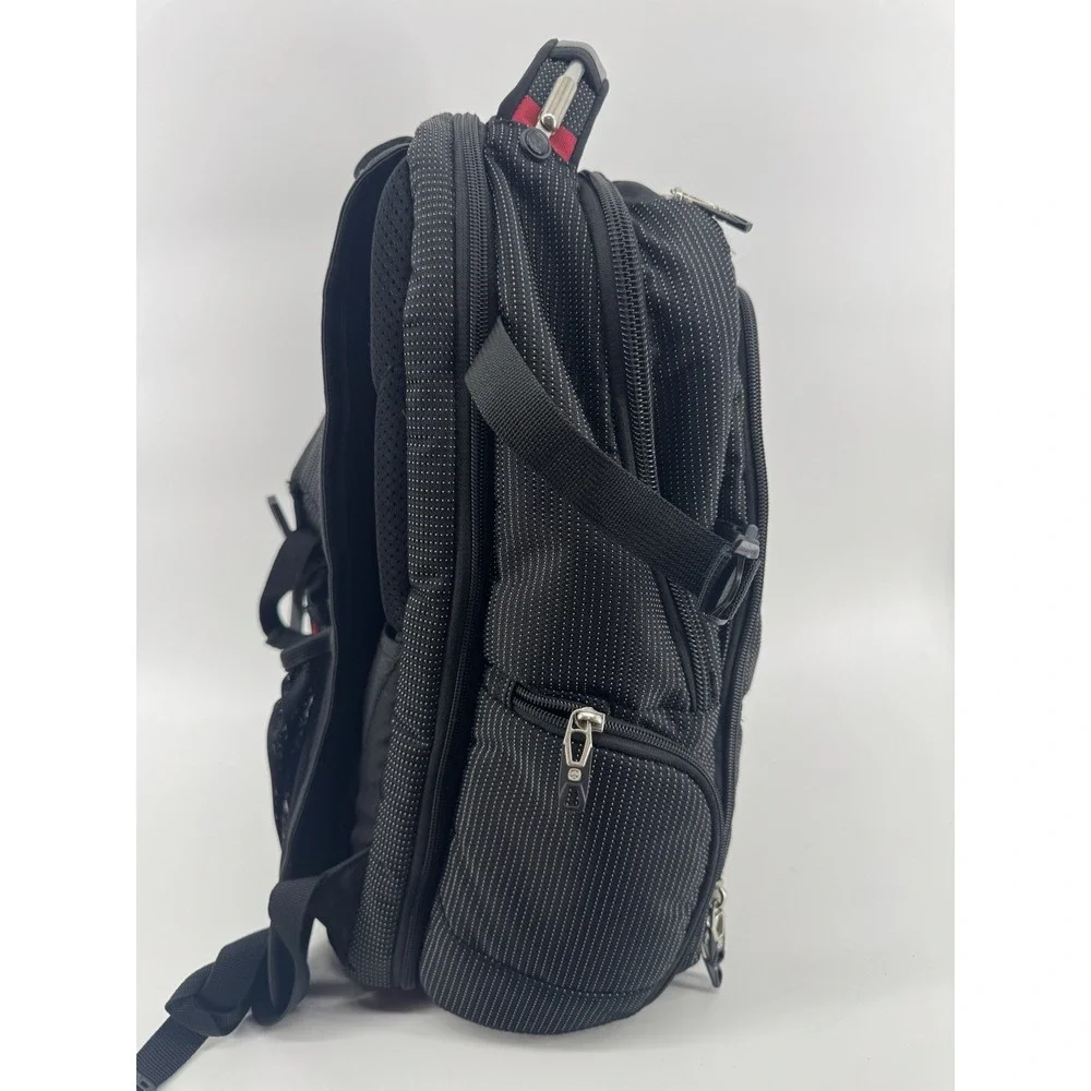 SwissGear commander usb